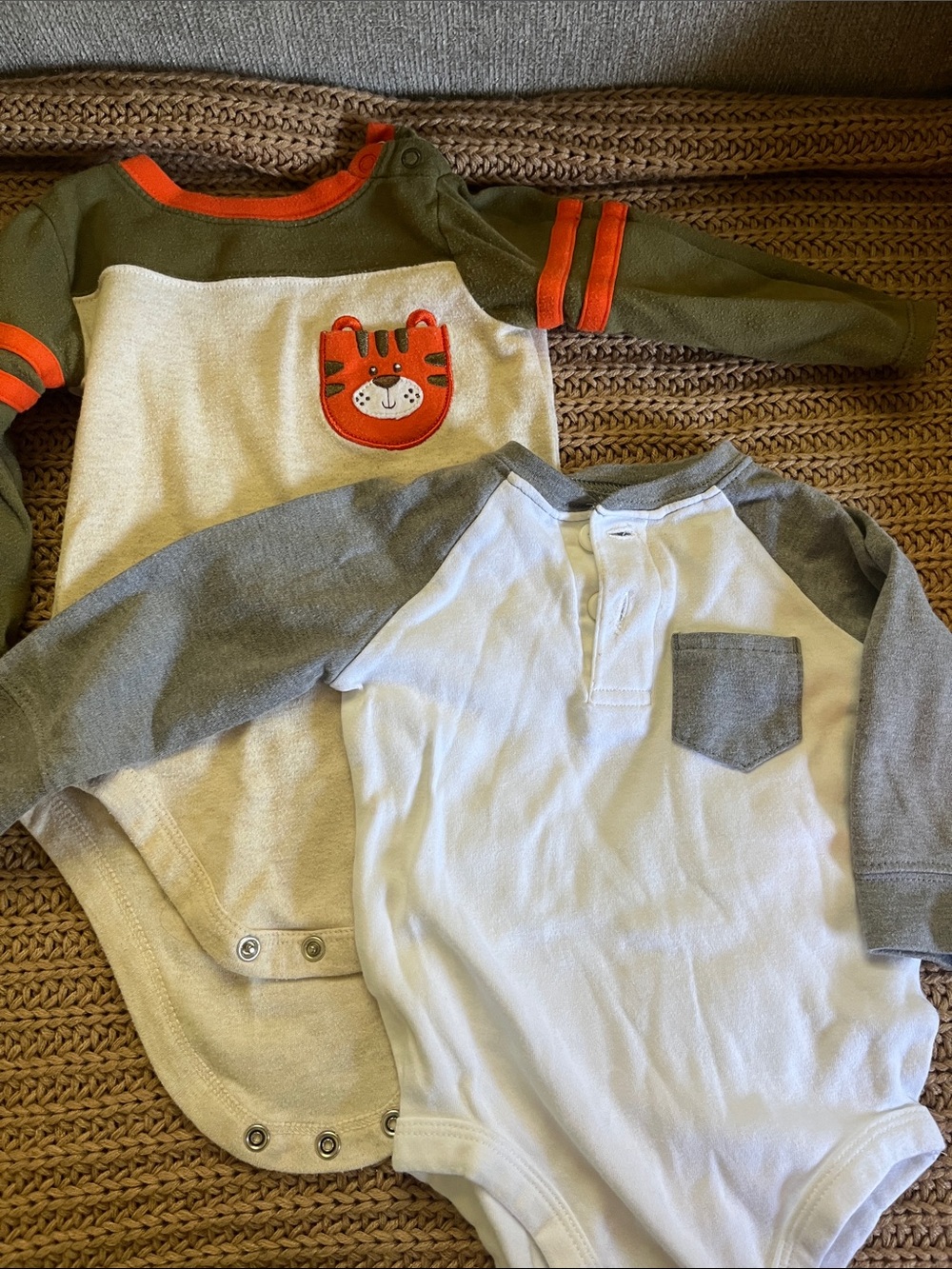 Garanimals White & Olive Long-Sleeve Bodysuit Set with Orange Trim